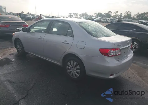 2013 Toyota Corolla Le z USA, uszkodzony, nr VIN 2T1BU4EE6DC014800